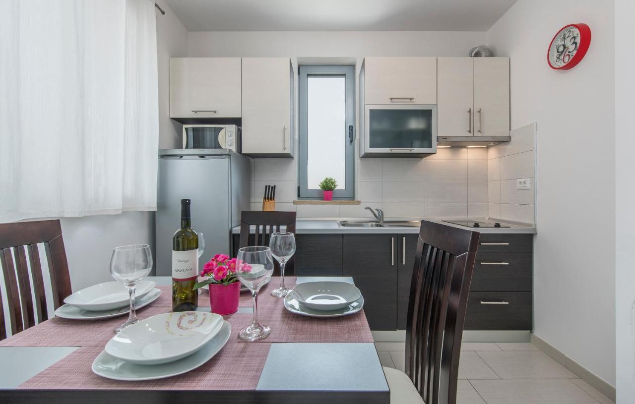Apartments Kimi Rovinj Exterior foto