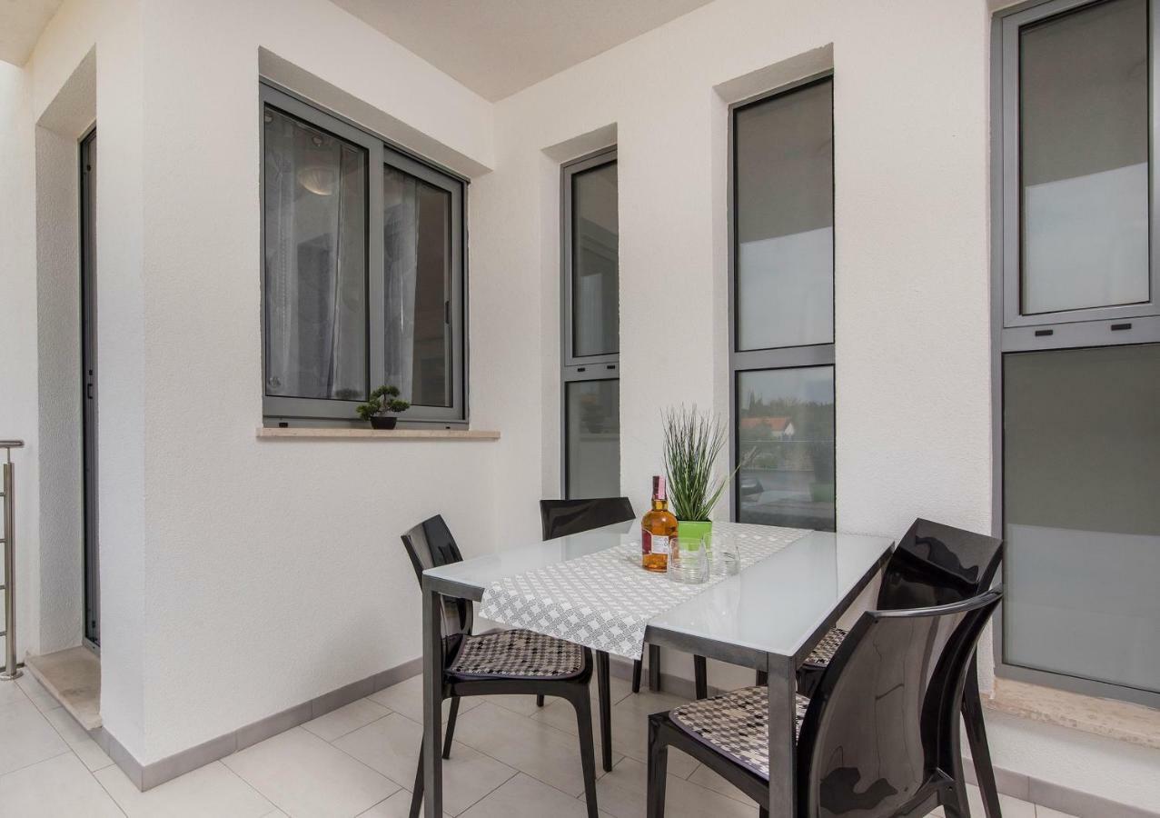 Apartments Kimi Rovinj Exterior foto